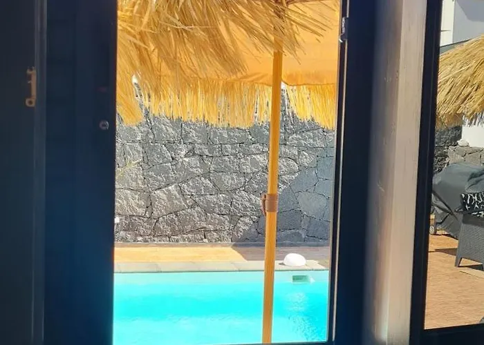 Boutique Boho Glam With Private Pool 普拉亚布兰卡